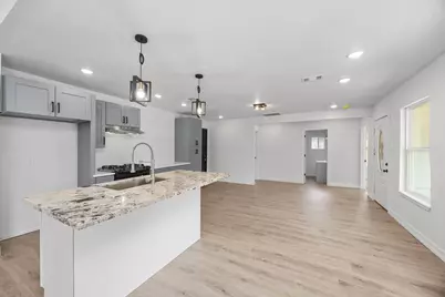 905 Elm Avenue, Pasadena, TX 77506 - Photo 9