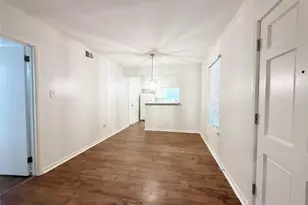 500 Willow Dr, Lake Jackson, TX 77566 - Photo 5