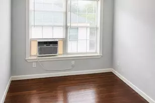 4302 Polk St, Houston, TX 77023 - Photo 5
