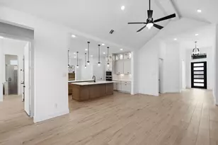 12214 Warbler Dr, Mont Belvieu, TX 77523 - Photo 15