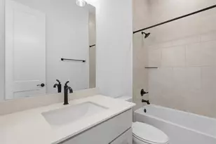12214 Warbler Dr, Mont Belvieu, TX 77523 - Photo 9