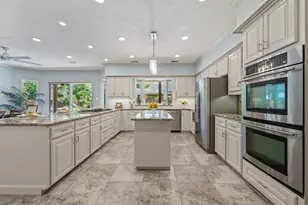 2210 Long Valley Dr, Kingwood, TX 77345 - Photo 11