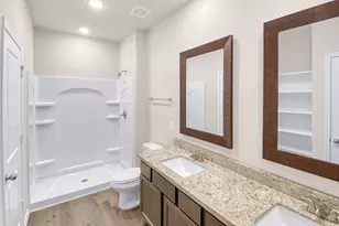 13055 Clear View Dr, Willis, TX 77318 - Photo 11
