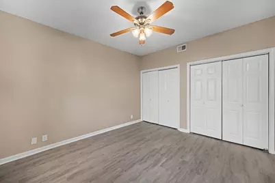 800 N San Jacinto #201, Conroe, TX 77301 - Photo 41