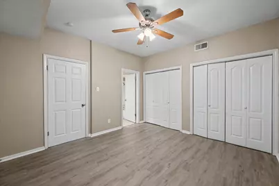 800 N San Jacinto #201, Conroe, TX 77301 - Photo 31