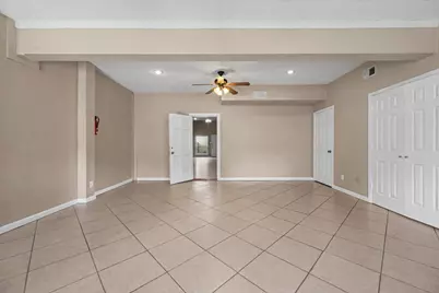 800 N San Jacinto #201, Conroe, TX 77301 - Photo 27