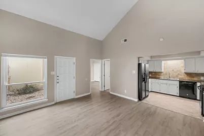 800 N San Jacinto #201, Conroe, TX 77301 - Photo 13