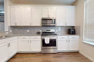 7047 Hobby Wind Ridge Dr, Houston, TX 77075 - Photo 11