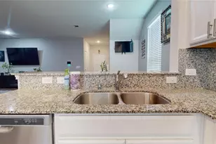 7047 Hobby Wind Ridge Dr, Houston, TX 77075 - Photo 13