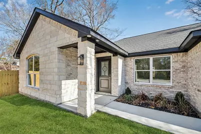 17818 Wild Oak Drive, Houston, TX 77090 - Photo 3