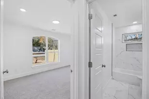 17818 Wild Oak Dr, Houston, TX 77090 - Photo 9