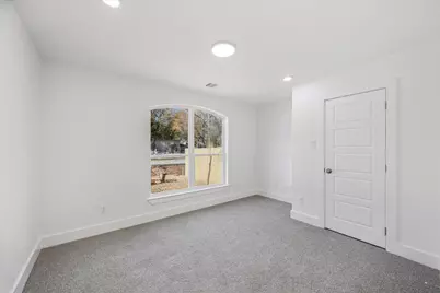 17818 Wild Oak Drive, Houston, TX 77090 - Photo 5