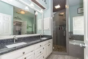 57 Silver Lace Ct, Lake Jackson, TX 77566 - Photo 17