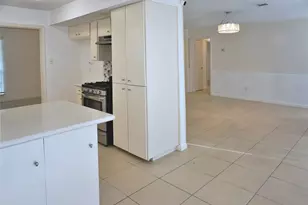 938 Greatwood Dr, Houston, TX 77013 - Photo 13