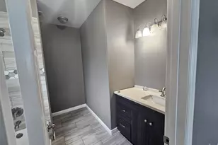 430 Shamrock St, Beaumont, TX 77701 - Photo 9