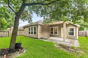 12818 Bridle Springs Ln, Houston, TX 77044 - Photo 5