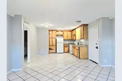 1109 Broadway Street #15, Galveston, TX 77550 - Photo 7