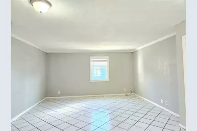 1109 Broadway Street #15, Galveston, TX 77550 - Photo 13