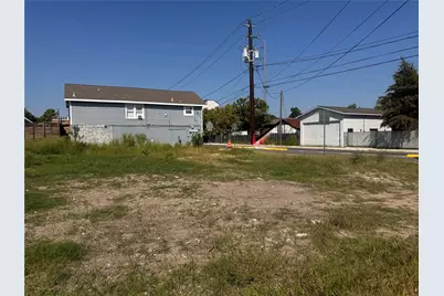 1410 & 1412 Quitman Street, Houston, TX 77009 - Photo 1