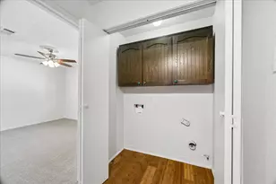 743 Voyager Dr, Houston, TX 77062 - Photo 13
