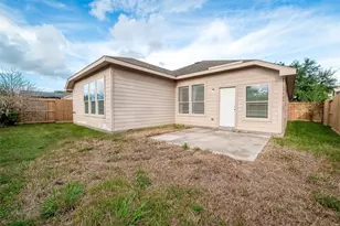 1807 Hidden Breeze Dr, Houston, TX 77049 - Photo 49