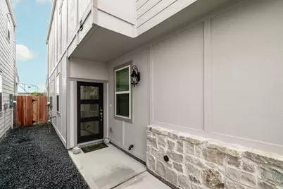 8209 Rising Stream Drive, Houston, TX 77063 - Photo 5