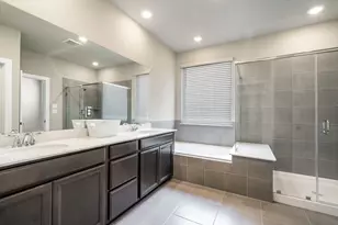 8209 Rising Stream Dr, Houston, TX 77063 - Photo 27