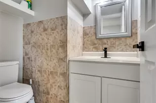 10819 Sagetrail Dr, Houston, TX 77089 - Photo 43