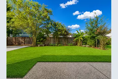10819 Sagetrail Drive, Houston, TX 77089 - Photo 9