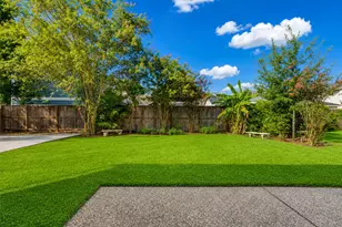 10819 Sagetrail Dr, Houston, TX 77089 - Photo 9