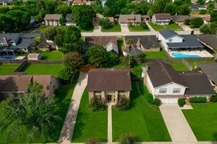 10819 Sagetrail Dr, Houston, TX 77089 - Photo 5