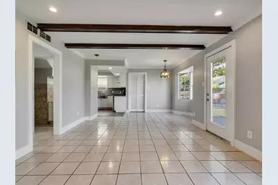 10819 Sagetrail Drive, Houston, TX 77089 - Photo 19