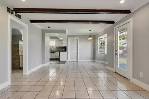 10819 Sagetrail Dr, Houston, TX 77089 - Photo 19