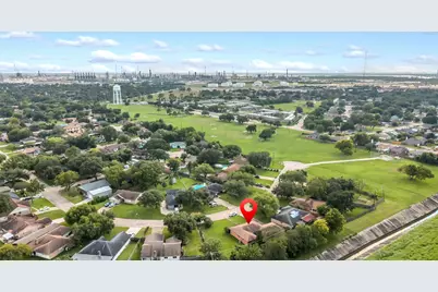 3400 Coachman Drive, Baytown, TX 77521 - Photo 27