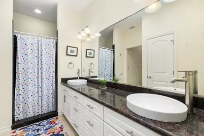 301 E Houston Street, Port Isabel, TX 78578 - Photo 9