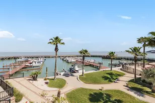 301 E Houston St, Port Isabel, TX 78578 - Photo 17