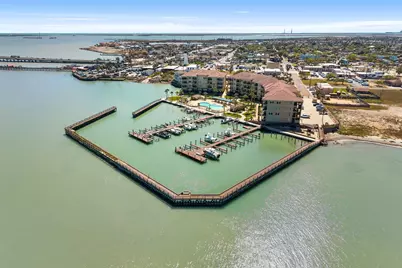 301 E Houston Street, Port Isabel, TX 78578 - Photo 23