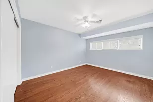 4002 Martinshire Dr, Houston, TX 77025 - Photo 23