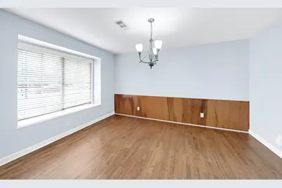 4002 Martinshire Drive, Houston, TX 77025 - Photo 11