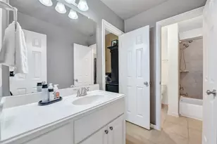 911 Ember Hills Ln, Friendswood, TX 77546 - Photo 41