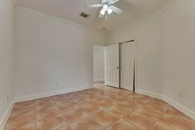 66 S Castlegreen Circle, The Woodlands, TX 77381 - Photo 29