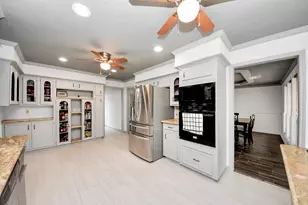 2514 Loganberry Cir, Seabrook, TX 77586 - Photo 7