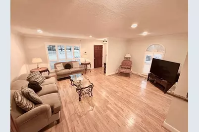 12975 Trail Hollow Dr Avenue, Houston, TX 77079 - Photo 3