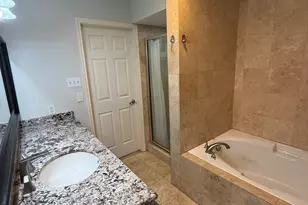 12975 Trail Hollow Dr Ave, Houston, TX 77079 - Photo 15