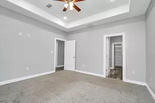 701 S Morgan St, Angleton, TX 77515 - Photo 15
