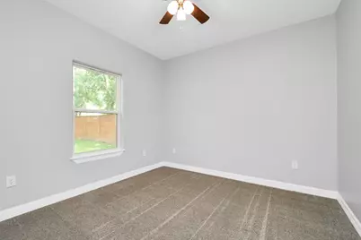 701 S Morgan Street, Angleton, TX 77515 - Photo 25