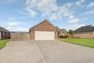 1015 Cardinal Dr, Richwood, TX 77566 - Photo 3