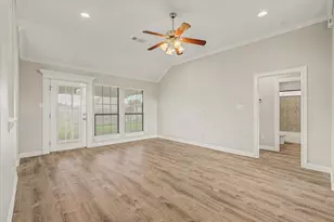 1015 Cardinal Dr, Richwood, TX 77566 - Photo 7