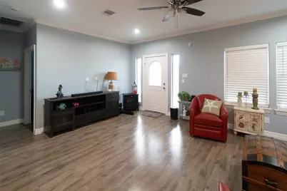 4309 K Avenue, Galveston, TX 77550 - Photo 13