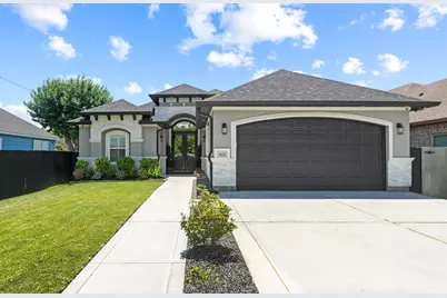 602 E Main Street, La Porte, TX 77571 - Photo 1